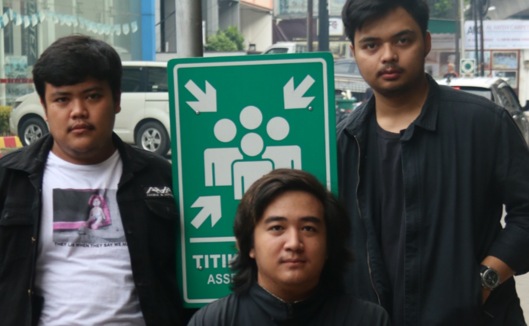 We the Weathermen Coba Relakan Kepergian Seseorang Lewat “Underneath The Trees"